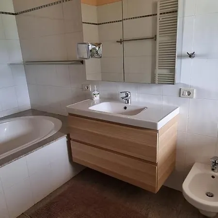 Casa Romantica Colico