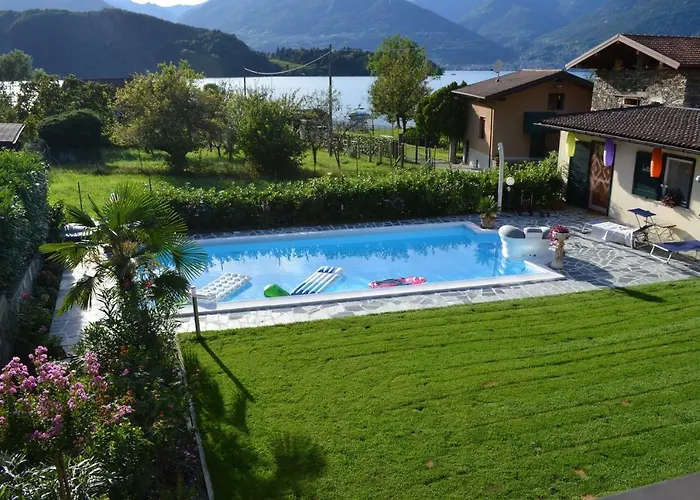 Nyaraló Casa Romantica Colico