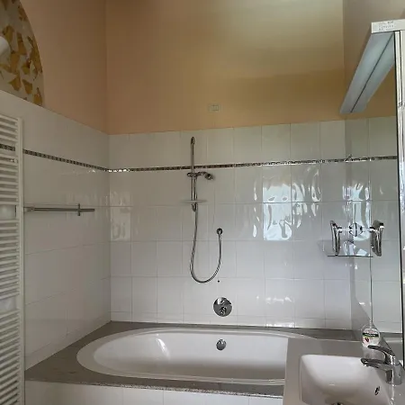 Casa Romantica * Colico